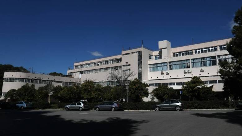 Κορωνοϊός: Ακόμη ένας νεκρός στη χώρα μας - Κατέληξε 72χρονος