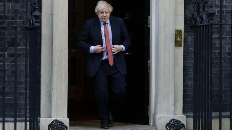 Βρετανία: Απογοητευμένοι οι πολίτες από τους χειρισμούς της κυβέρνησης για την πανδημία