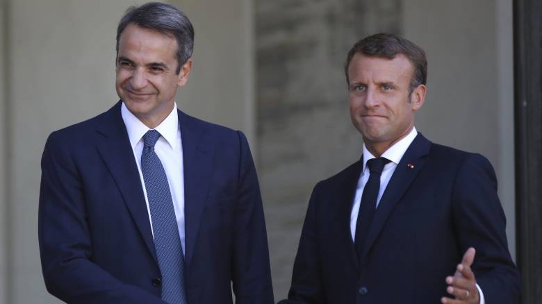 Η συμμαχία Μητσοτάκη - Μακρόν και τα σενάρια για το εξοπλιστικό