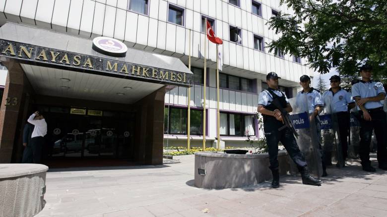 Θεσμική σύγκρουση στην Τουρκία - Ερντογάν κατά Συνταγματικού Δικαστηρίου