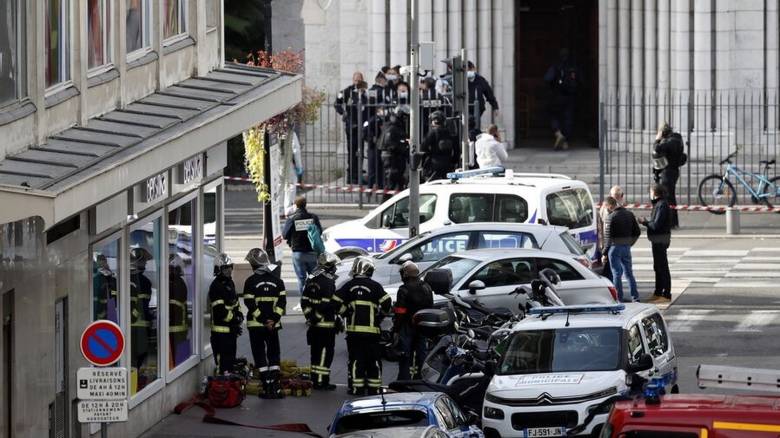 Γαλλία: Τρόμος σε εκκλησία στη Νίκαια - Τρεις νεκροί, αποκεφαλίστηκε μια γυναίκα