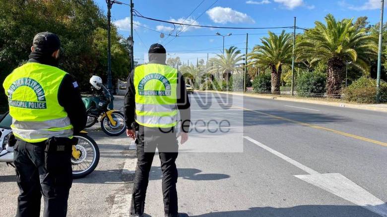 Lockdown: Πώς μπορούν να μετακινούνται οι ελεύθεροι επαγγελματίες