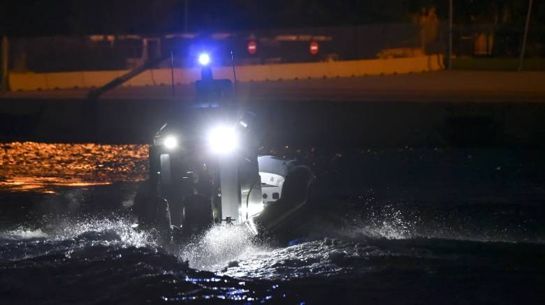 Φωτιά σε φορτηγό πλοίο ανοιχτά της Ελαφονήσου