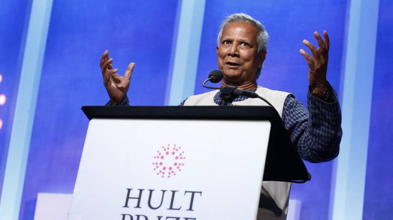 Κορωνοϊός: Νέο όραμα για την επόμενη ημέρα ζητά ο νομπελίστας «τραπεζίτης των φτωχών»