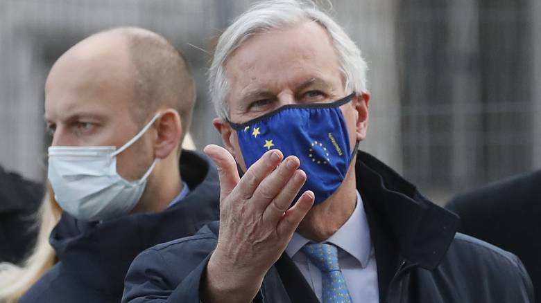 Brexit: Στο Λονδίνο ο Μισέλ Μπαρνιέ για διαπραγματεύσεις παρά τις «αποκλίσεις»
