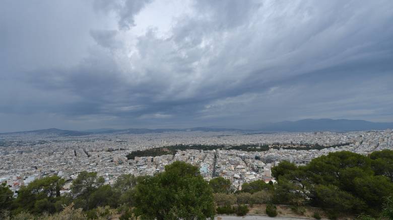 Καιρός: Συνεχίζονται τα έντονα φαινόμενα σε Κρήτη και Εύβοια - Βελτιωμένος στην υπόλοιπη χώρα