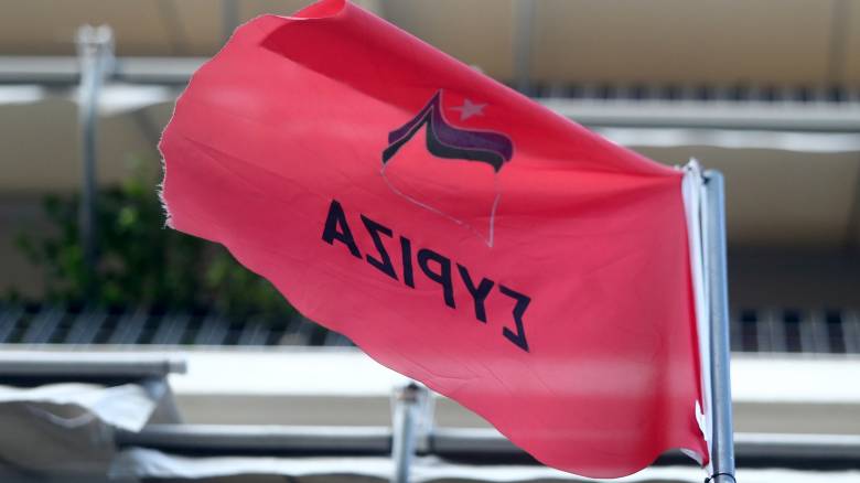 ΣΥΡΙΖΑ: Έξω από τη Βουλή το μεσημέρι ενάντια στο νομοσχέδιο για τα εργασιακά