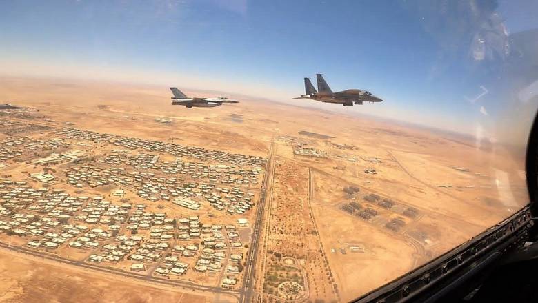 Falcon Eye-2: Εντυπωσιακές εικόνες και βίντεο από την άσκηση Ελλάδας - Σαουδικής Αραβίας