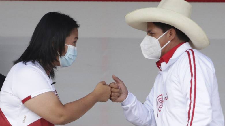 Περού: Οι πολίτες εκλέγουν το νέο πρόεδρο - «Μάχη» του Καστίγιο με την Φουχιμόρι