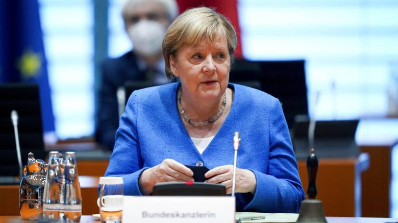 Γερμανία: Σε τροχιά νίκης οι Σοσιαλδημοκράτες - «Ο λογαριασμός έρχεται στο τέλος» λέει η Μέρκελ