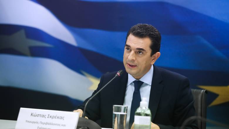 Σκρέκας: Άμεσες ενισχύσεις στους λογαριασμούς ρεύματος και φυσικού αερίου