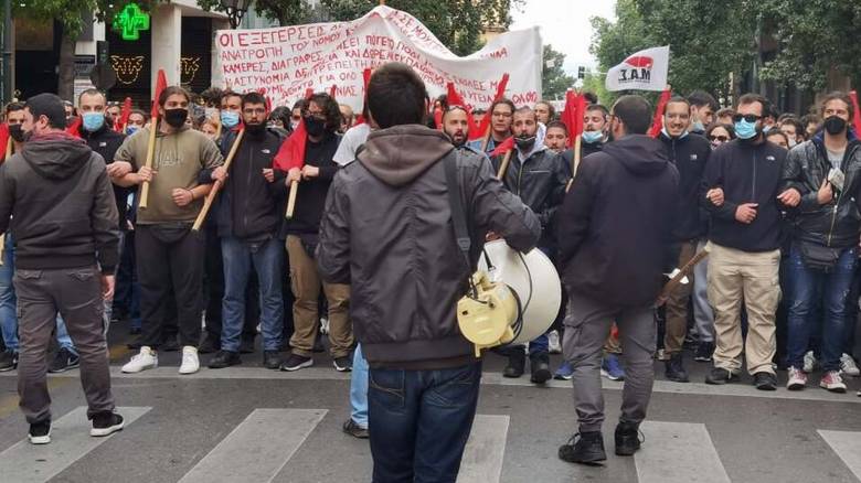 Συγκέντρωση και πορεία φοιτητικών συλλόγων στα Προπύλαια