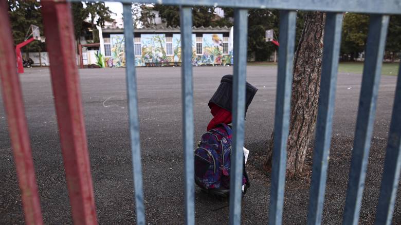 Παρέμβαση εισαγγελέα για πτώση σοβάδων στο 7ο Δημοτικό Σχολείο Καισαριανής
