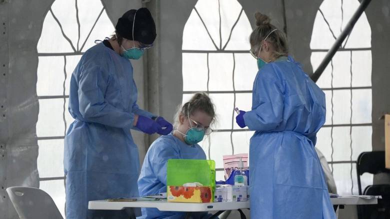 Αυστραλία: Ρεκόρ νέων κρουσμάτων κορωνοϊού στην «αυγή» του 2022