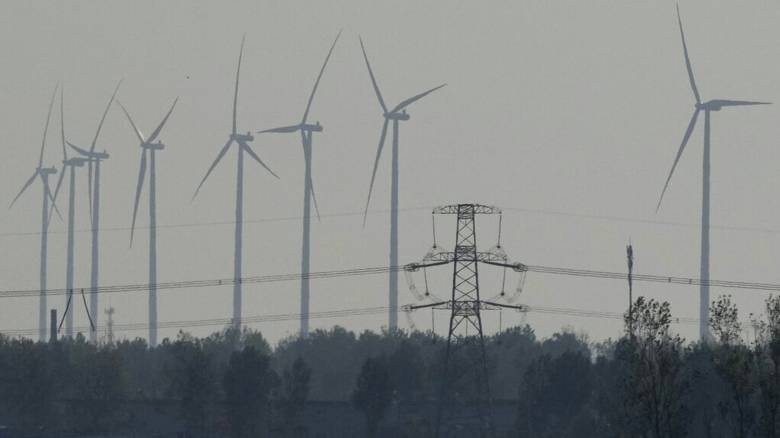 Κίνα: Σε λειτουργία υπεράκτια αιολική μονάδα παραγωγής ηλεκτρικής ενέργειας