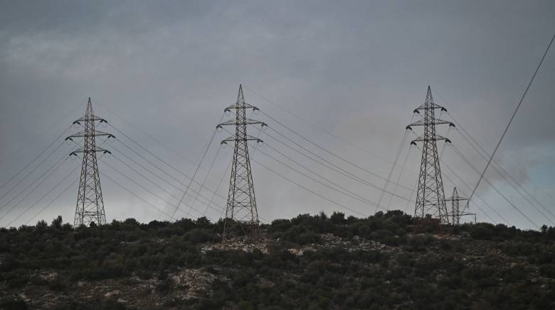 Ηλεκτρικό ρεύμα: Ποιοι δικαιούνται επιδότηση λογαριασμού στο 75% του κόστους