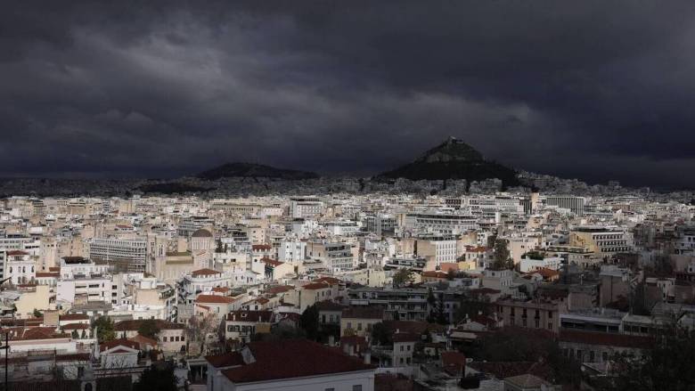 Καιρός: Βροχές, πτώση θερμοκρασίας και χιόνια στα ορεινά την Πέμπτη