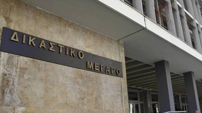 Θεσσαλονίκη: Eτοιμαζόταν για διακοπές στον Πλαταμώνα και συνελήφθη για εγκλήματα πολέμου