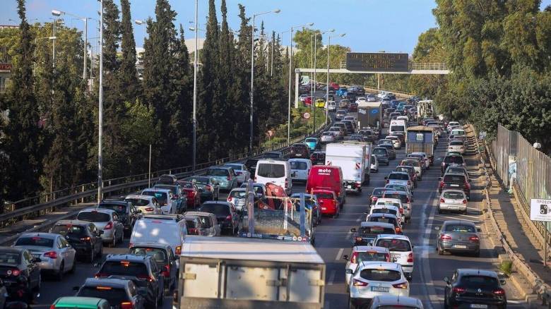 Με προβλήματα η κίνηση στον Κηφισό