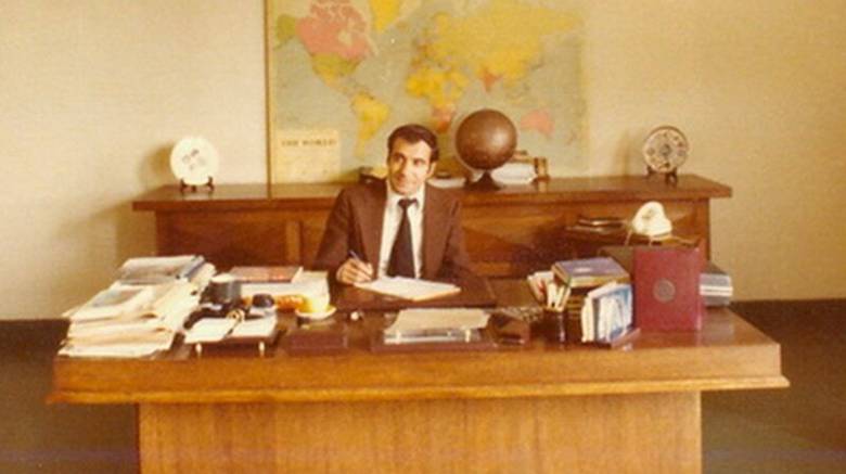 Ο Διονύσης Σιμόπουλος έφερε τα άστρα λίγο πιο κοντά μας - Και μετά επέστρεψε σε αυτά