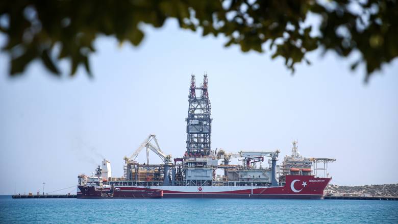 Ζεσταίνει μηχανές για να βγει στη Μεσόγειο το τουρκικό γεωτρύπανο