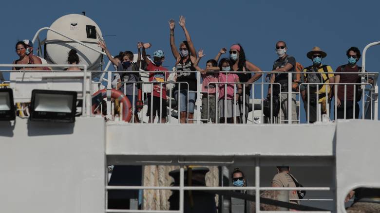 Παγώνη - Λουκίδης: Χρειάζεται προσοχή από το φθινόπωρο, πρώτη φορά συμβιώνουμε με τον κορωνοϊό