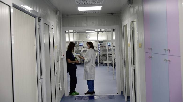 Κορωνοϊός: 55.769 κρούσματα και 258 θάνατοι σε μία εβδομάδα - Στους 132 οι διασωληνωμένοι