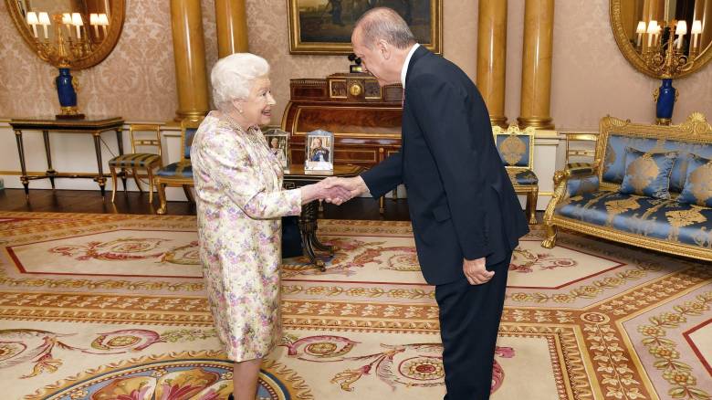 Θάνατος Ελισάβετ: O Τούρκος πρόεδρος Ερντογάν εξέφρασε τη θλίψη του - «Ανεπανόρθωτη απώλεια»