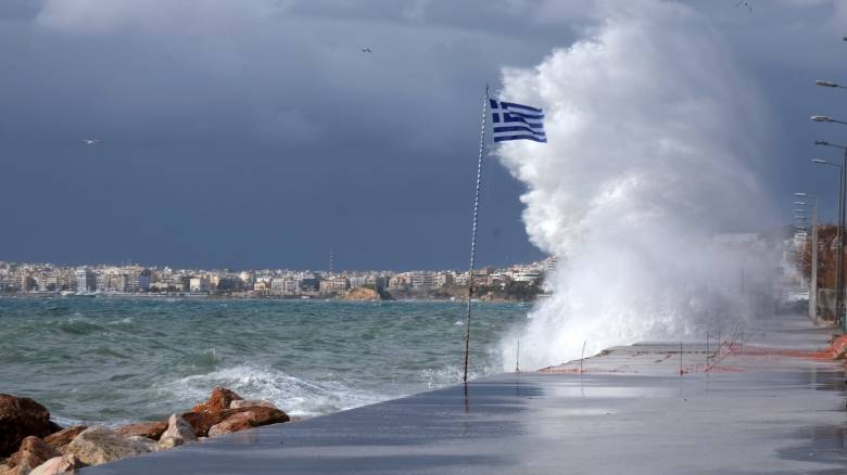 Σφοδρή χαλαζόπτωση στη Λήμνο - Το «έστρωσε» μέσα σε λίγα λεπτά