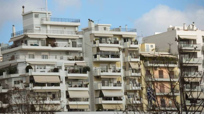 Νέες προθεσμίες για δύο προγράμματα «Εξοικονομώ» - Τι ισχύει για επιχειρήσεις και νέους