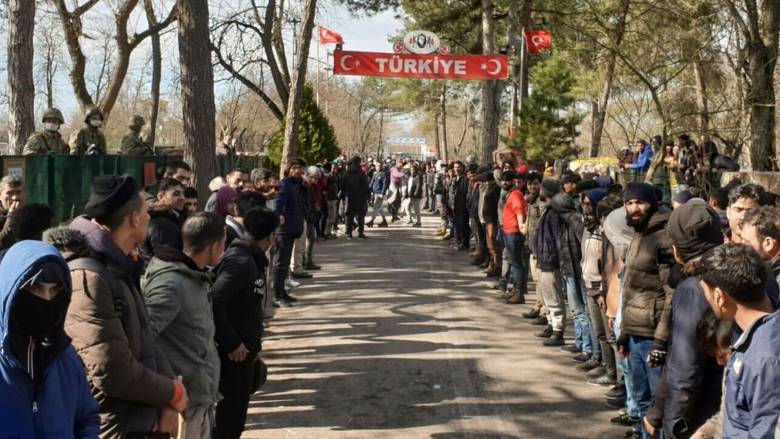 Κομισιόν: Άλλα 220 εκατ. ευρώ στην Τουρκία για πρόσφυγες - Στα 1,2 δισ. το κονδύλι στο 2022