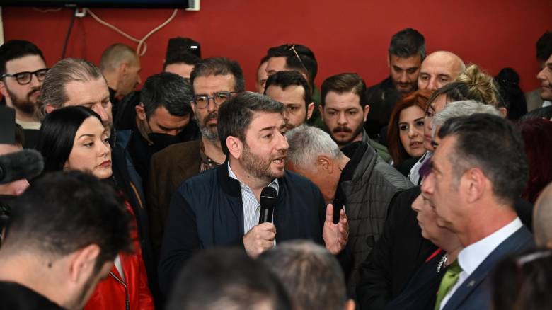 Ανδρουλάκης: Να μάθει ο ελληνικός λαός την αλήθεια για τα Τέμπη