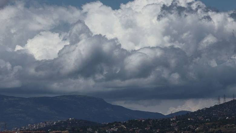 Ο καιρός την Πέμπτη: Σταδιακή βελτίωση - Χωρίς αξιόλογη μεταβολή η θερμοκρασία