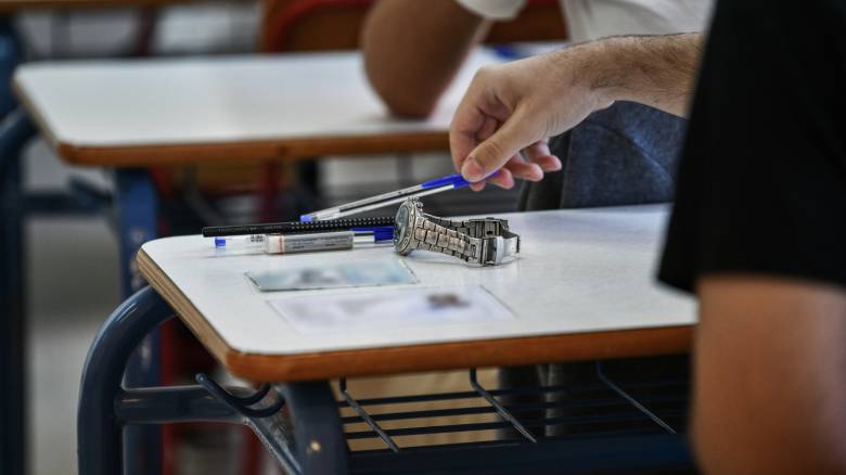 Πανελλήνιες 2023: Πώς σχολιάζουν εκπαιδευτικοί τα θέματα της Βιολογίας στο CNN Greece