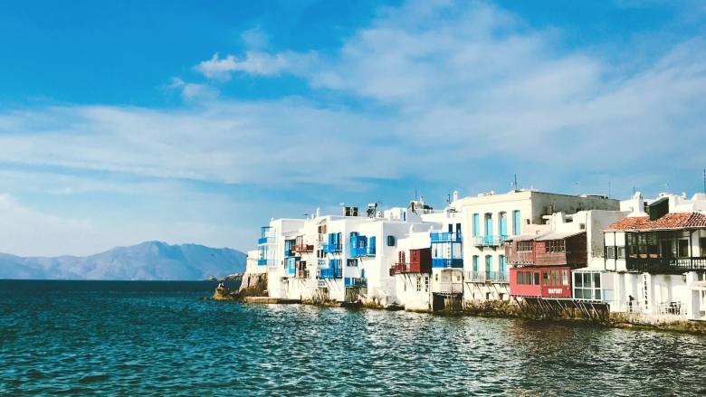 ΑΑΔΕ: Νέα λουκέτα σε νυχτερινά μαγαζιά στη Μύκονο