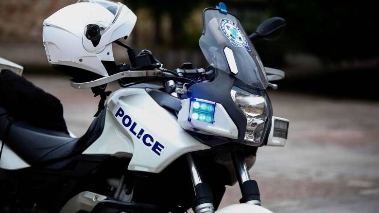 Ανήλικοι λήστεψαν δωδεκάχρονο σε κεντρικό δρόμο του Περιστερίου