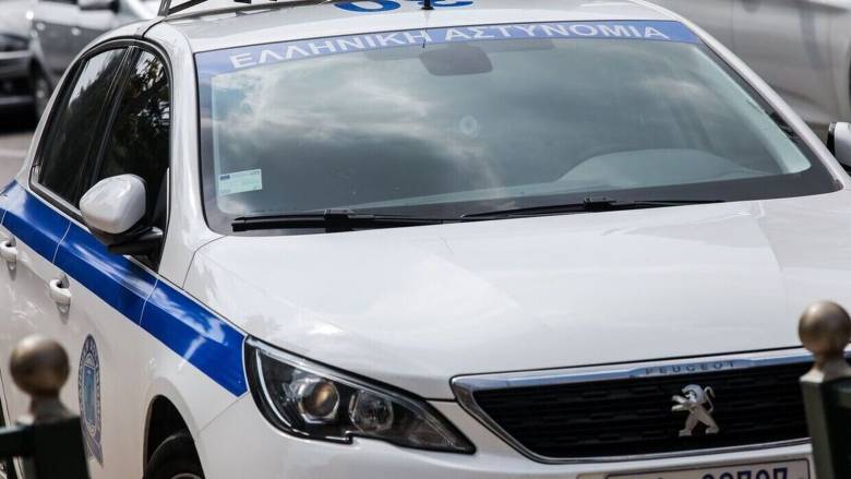 Κερατέα: Τους έδεσαν, τους φίμωσαν και τους απειλούσαν με όπλα μέσα στο σπίτι τους