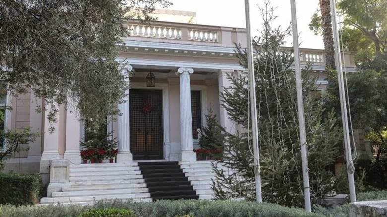 Ματαιώνεται η δεξίωση για την επέτειο αποκατάστασης της Δημοκρατίας λόγω των πυρκαγιών