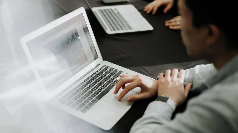 Διοικήσεις φορέων δημοσίου: Μπόνους ή παύση με την ολοκλήρωση της αξιολόγησης