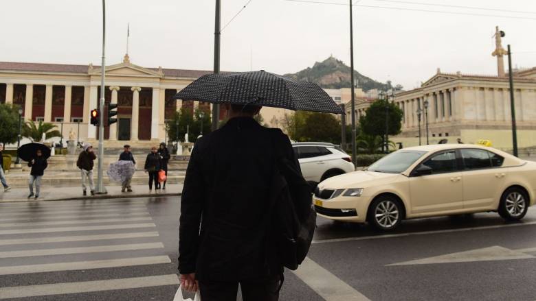 Καιρός: Ισχυρές βροχές και καταιγίδες σε ολόκληρη τη χώρα - Πτώση της θερμοκρασίας