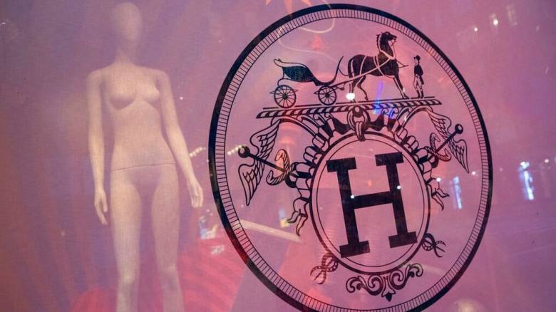 Η δύναμη των πολυτελών προϊόντων καλά κρατεί - Άλμα στις πωλήσεις της Hermès