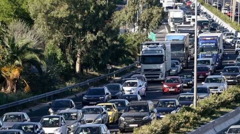 Κίνηση: Αυξημένη σε Κηφισό και Κηφισίας – Καθυστερήσεις και στην Αττική Οδό