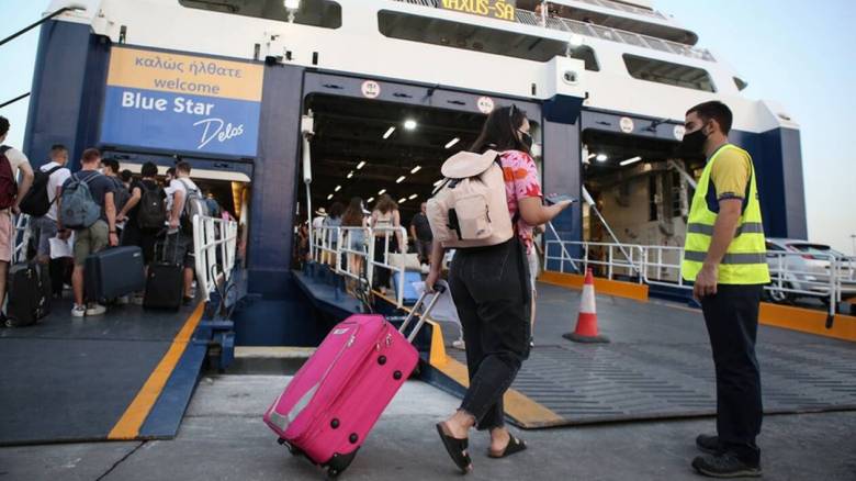 ΠΝΟ: Δεμένα τα πλοία στα λιμάνια στις 17 Απριλίου - Συμμετέχει στην απεργία της ΓΣΕΕ