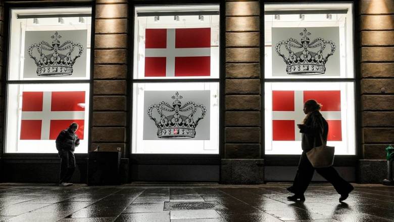 Η Δανία θέλει να απαγορεύσει την μπούρκα σε σχολεία και πανεπιστήμια