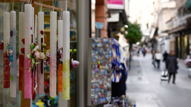 Εορταστικό ωράριο Πάσχα: Πότε ξεκινά - Ποιες Κυριακές θα είναι ανοιχτά τα μαγαζιά