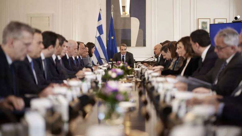 Το «μούδιασμα» των Υπουργών, η επιστροφή των κλεμμένων και το ερώτημα νέας προανακριτικής