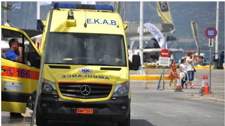 Θανατηφόρο τροχαίο στο Κορωπί - Νεκρός 17χρονος οδηγός μηχανής