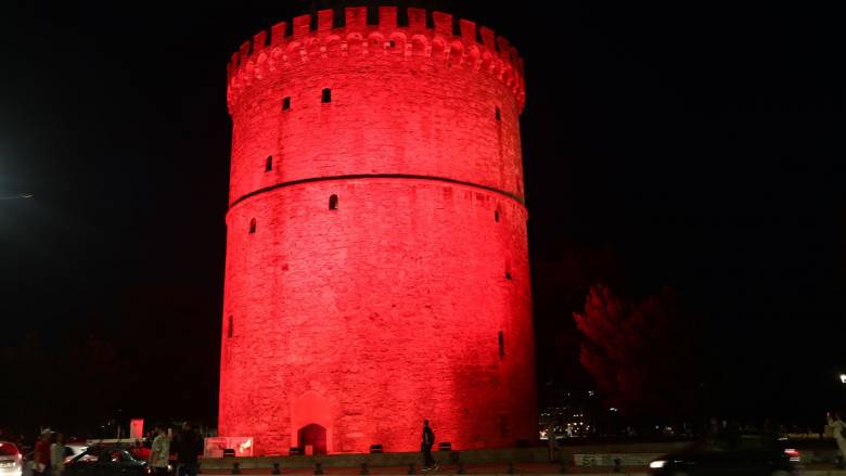 Λευκός Πύργος: Στα κόκκινα για την Παγκόσμια Ημέρα Θαλασσαιμίας