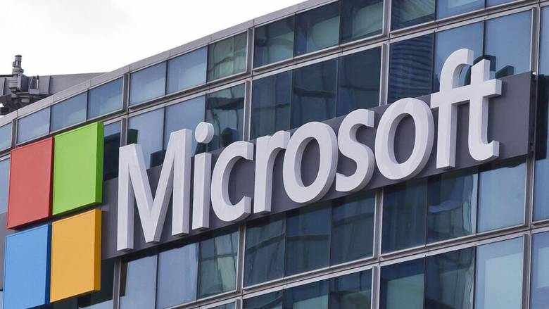 Η Microsoft ζητά από προσωπικό της να μετεγκατασταθεί από την Κίνα λόγω των εντάσεων με τις ΗΠΑ