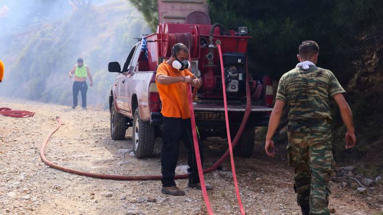 Φωτιά στην Αστυπάλαια - Επιχείρηση σε χώρο υγειονομικής ταφής απορριμμάτων